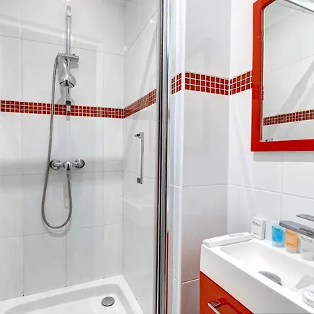 164 Rudy - Superb In Paris. *